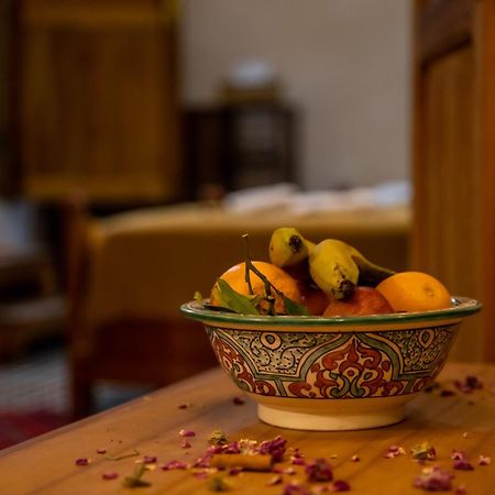 Отель Dar Alhaja Rahma Фес Экстерьер фото