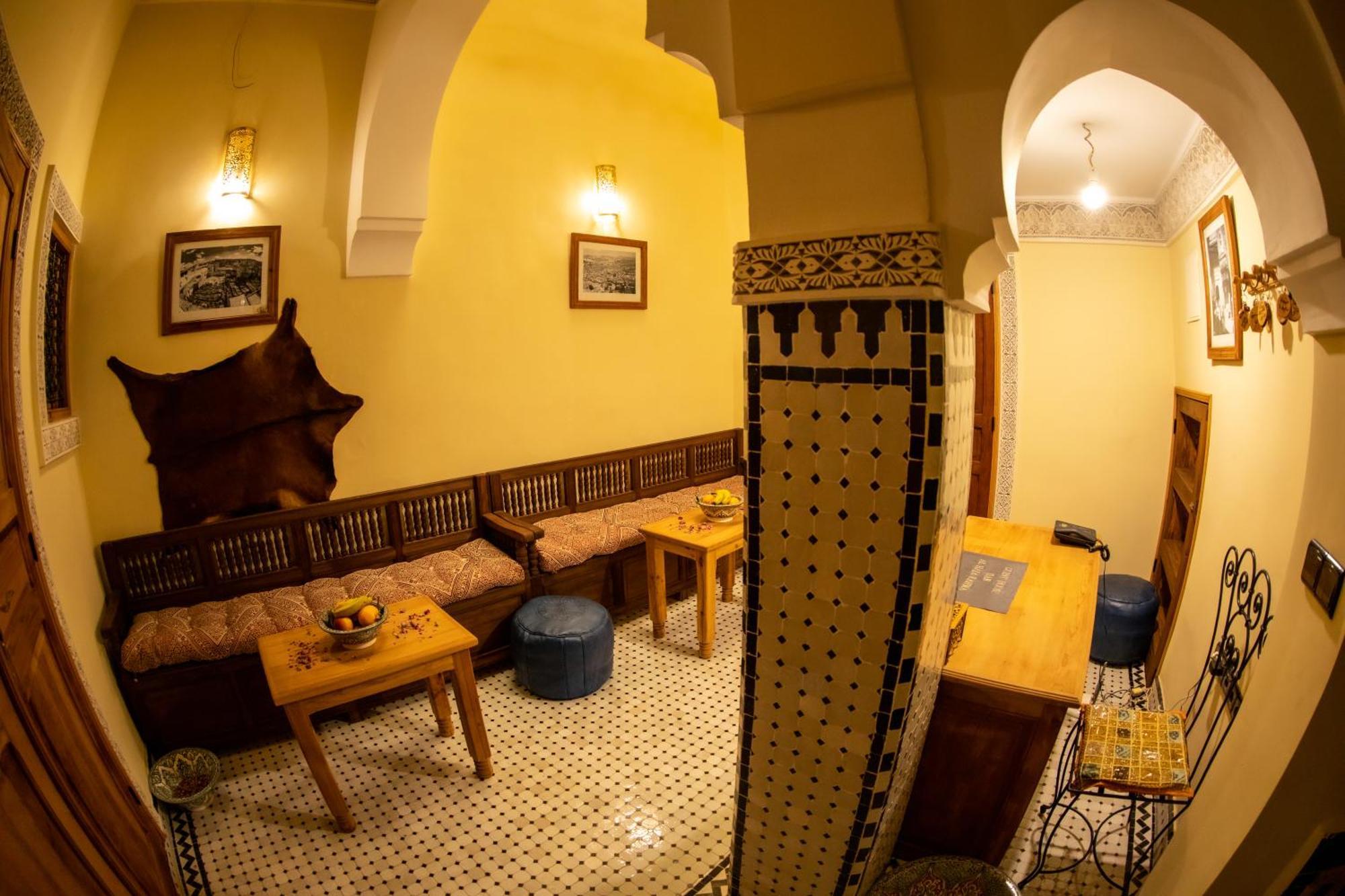 Отель Dar Alhaja Rahma Фес Экстерьер фото