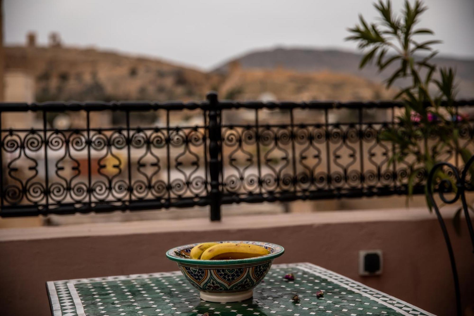 Отель Dar Alhaja Rahma Фес Экстерьер фото